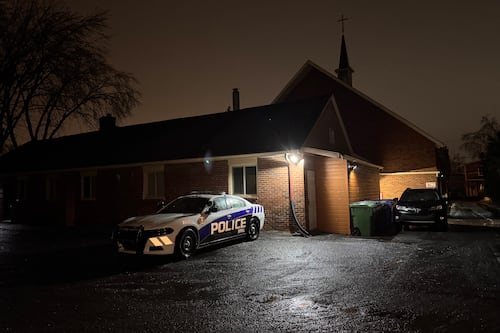 Un octogénaire meurt après une chute et une possible électrisation à Longueuil