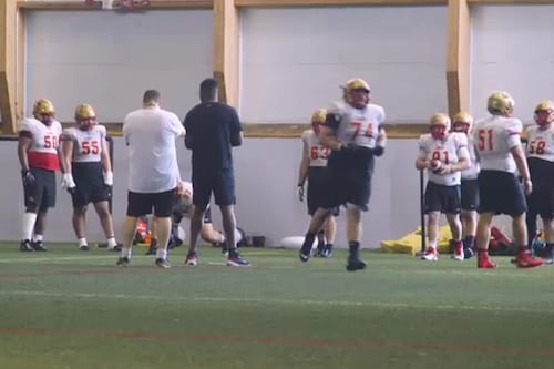 «On progresse tous les jours»: coup d’œil au camp d’entraînement du Rouge et Or