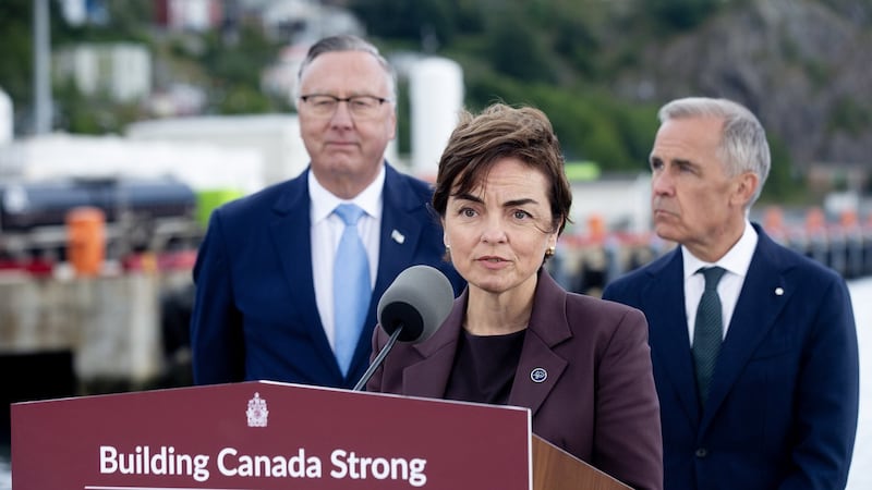 La première ministre Fréchette fait durer le suspense quant à l’accord proposé