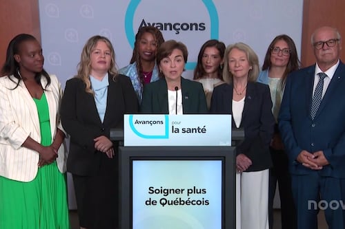 La CAQ ouvre la porte à une «pratique mixte» des médecins au privé et au public