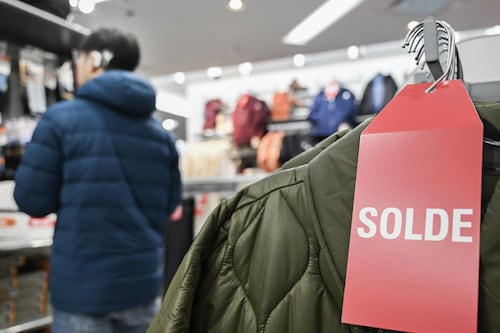 Le salaire minimum passe à 16,60 $ l’heure au Québec