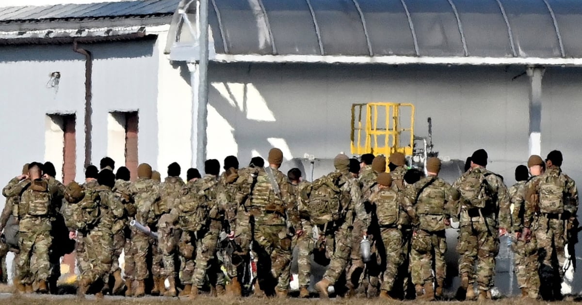 The United States cancels deployment of 4000 military personnel in Poland.