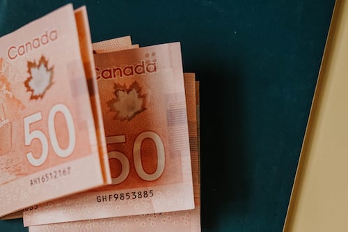 Au moins 4000$ en fausse monnaie saisis à Trois-Rivières: deux personnes arrêtées