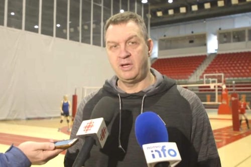 Le volleyball masculin de l’Université Laval en route vers le championnat canadien