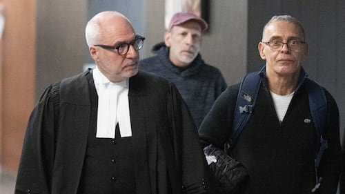 La Cour d'appel infirme le verdict d'agression sexuelle d'un entraîneur de patinage