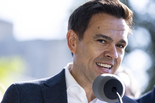 Jour 36: des chefs de parti en mode défensif à l'approche du scrutin