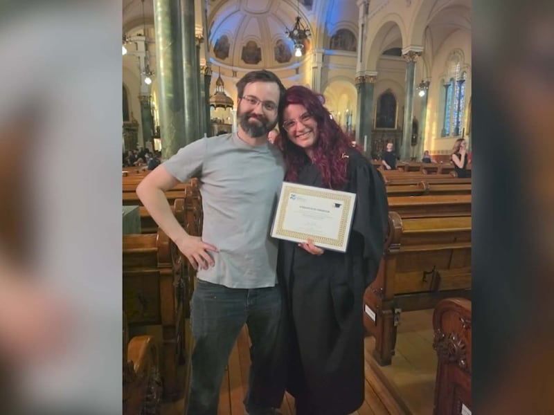 «C’est possible»: une ex-membre de la Mission de l’Esprit-Saint qui «n’a jamais été à l’école» obtient son premier diplôme