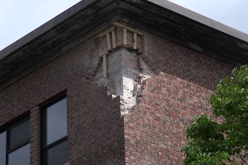 Fissures à l’école Saint-Fidèle: des parents avaient tenté de dénoncer la situation