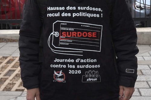 «On est tannés de mourir tabarn***»: il faut des ressources face aux nombreuses surdoses, clament des organismes