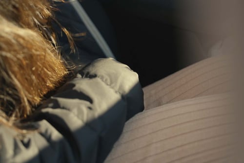 EXCLUSIF | Sous l’emprise d’un proxénète à 13 ans: le récit à glacer le sang d’une victime de violences sexuelles