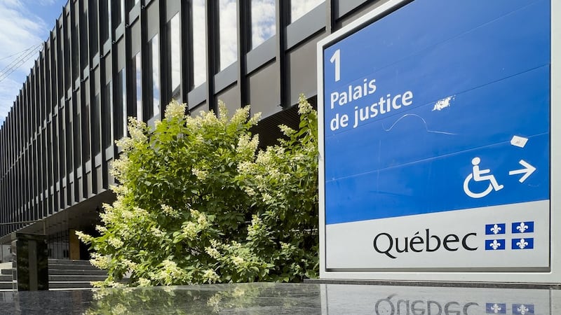 Manifs d’agents de la paix en services correctionnels: Québec s’adresse au Tribunal