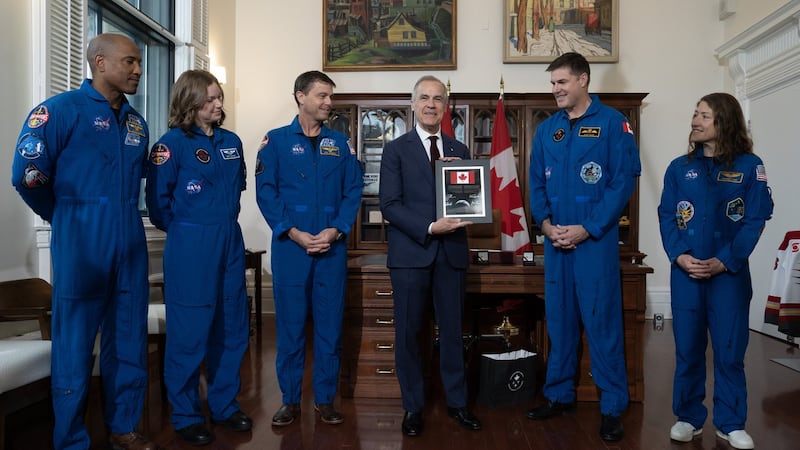 Les astronautes d’Artemis II rencontrent Mark Carney à Ottawa