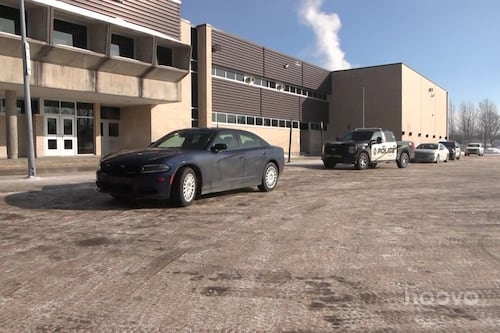 Confinement à la Polyvalente Arvida: le CSS répond aux parents mécontents