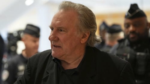 Gérard Depardieu se désiste au tribunal de ses poursuites contre France Télévisions