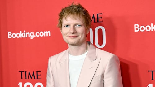 La situation Ă Gaza est «catastrophique et injustifiable», dit Ed Sheeran lors dâun concert
