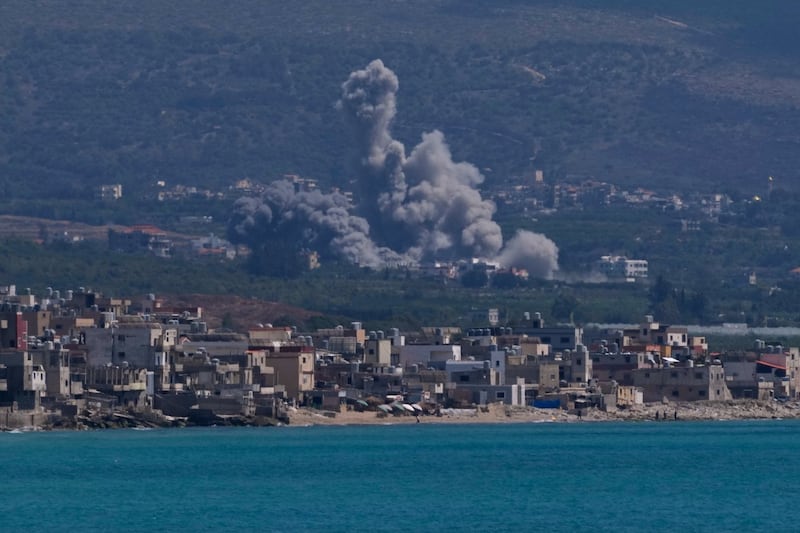 LIran et les États-Unis échangent des frappes dans le golfe Persique LIran et les États-Unis échangent des frappes dans le golfe Persique