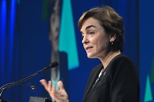 Jour 34: les indécis et les jeunes courtisés à l'approche du vote