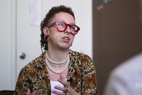«Ça stigmatise»: la dysphorie du genre associée à la santé mentale, un sujet qui divise