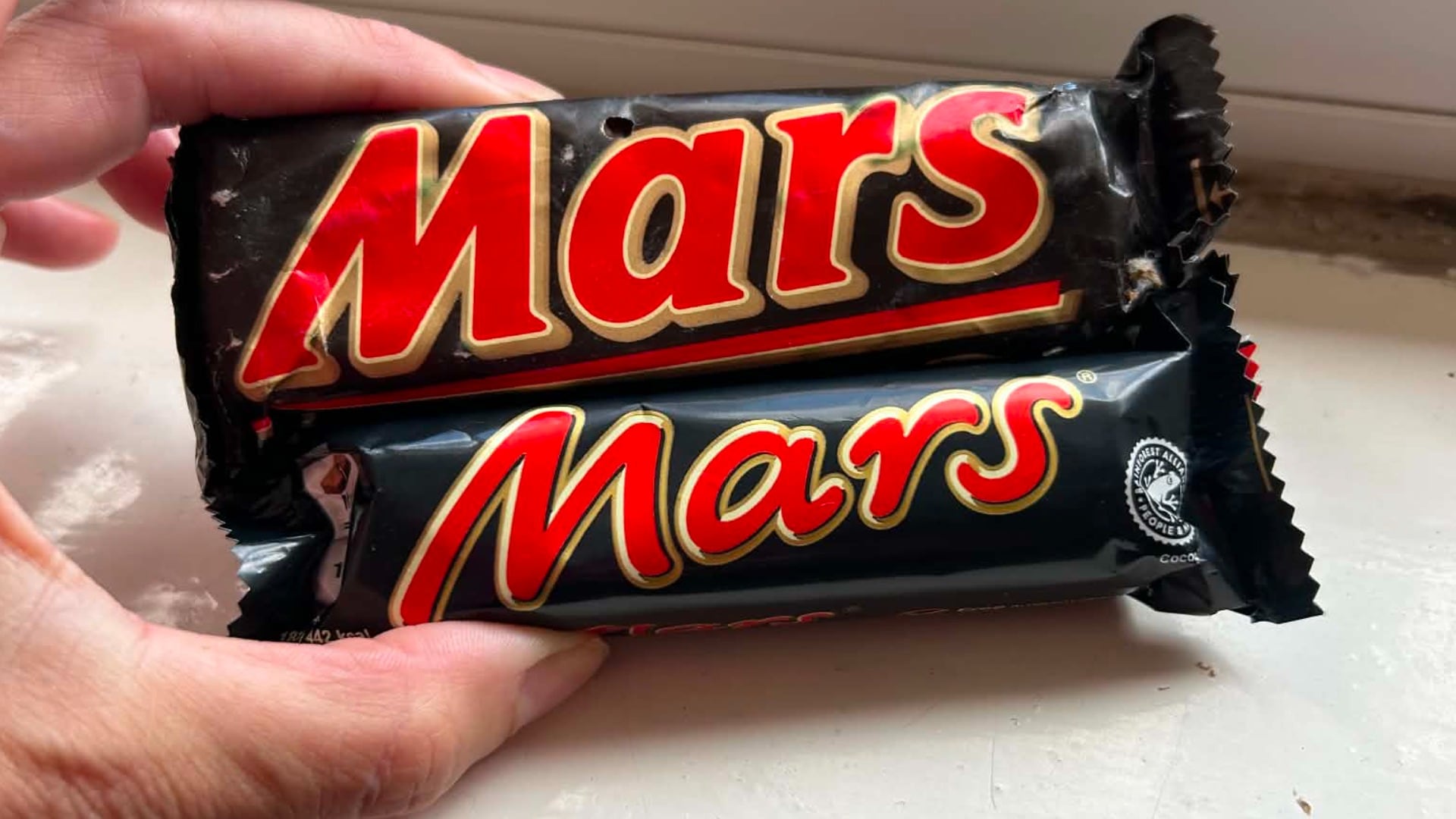 Victoria Gordon discovered a Mars bar from 1991 was 62.5 grams, 56 per cent heavier than today’s 40-gram product. (Courtesy of Victoria Gordon)