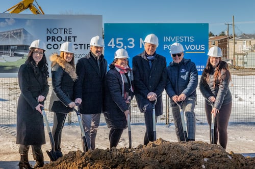 Première pelletée de terre pour le nouveau pavillon du Cégep de Drummondville