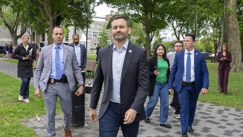 «La plus grande ingérence du fédéral depuis 1995», s’inquiète St-Pierre Plamondon
