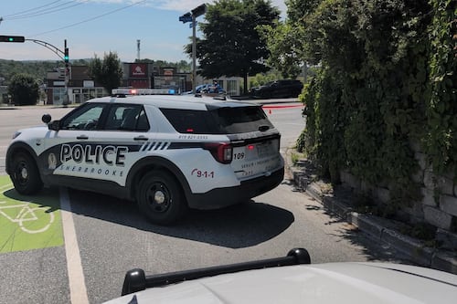 Une piétonne dans un état critique après avoir été happée par un véhicule à Sherbrooke