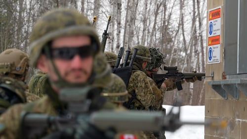 On a participé à une simulation de guerre avec l’armée canadienne