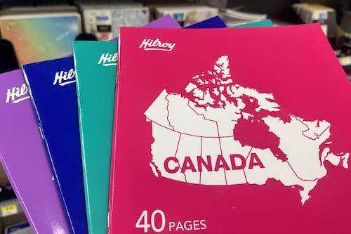 Hilroy présente ses excuses pour avoir tronqué la carte du Canada sur ses cahiers