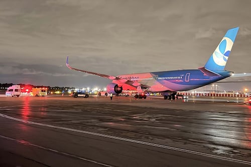 Un signaleur meurt après un accident impliquant un avion à l’aéroport Montréal-Trudeau