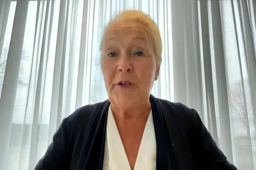 Christine Fréchette à la tête du Québec: «toutes les femmes en sortent gagnantes», selon Pauline Marois