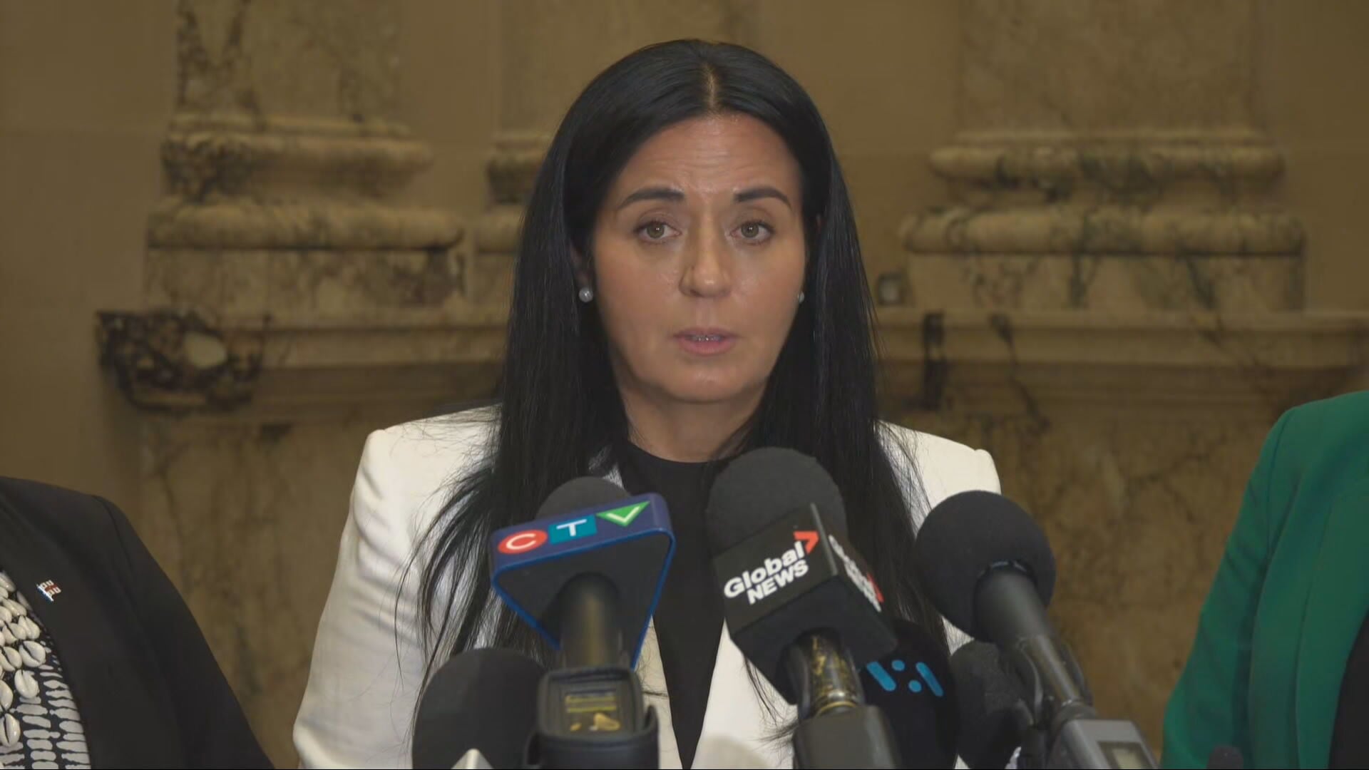 La mairesse de Montréal, Soraya Martinez Ferrada, en point de presse à Montréal, lundi 15 juin 2026.
