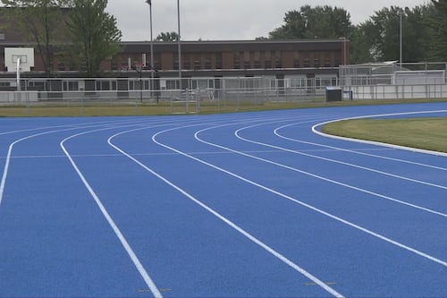 Une nouvelle piste d'athlétisme inaugurée à Trois-Rivières