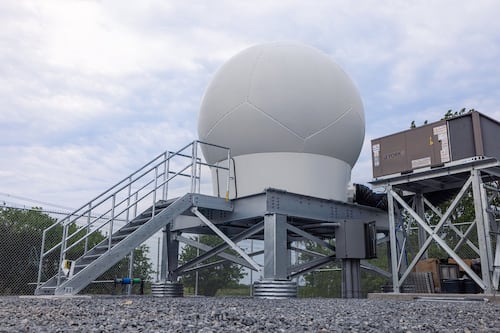 Une première station souveraine au sol pour Bell au Canada pour une meilleure couverture cellulaire