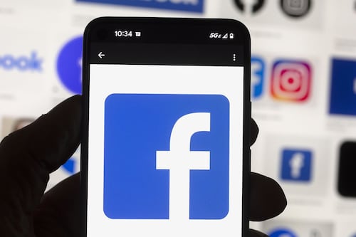 Fraudes à la crypto: un recours collectif autorisé contre Facebook après de fausses publicités