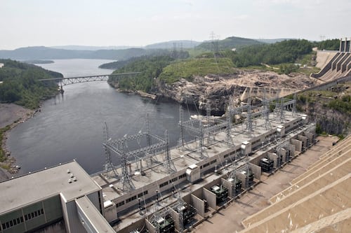 Projet d’entente avec Hydro-Québec: le référendum doit être reporté, selon certains innus de Pessamit