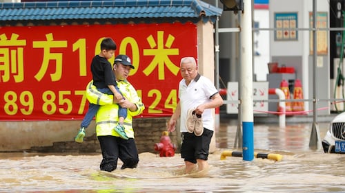 Des pluies torrentielles et des inondations frappent la Chine: au moins 12 morts