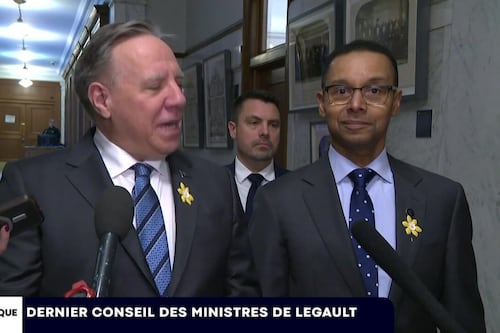 François Legault rencontre son caucus pour la dernière fois en tant que premier ministre