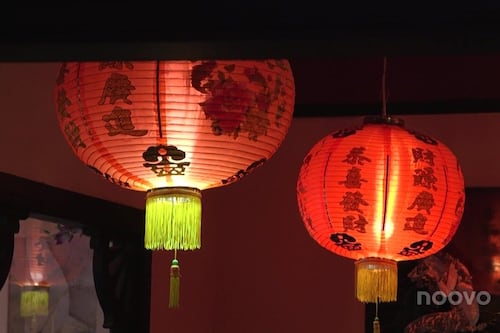 Ils volent une décoration dans un resto... et réclament 20$ pour la rendre