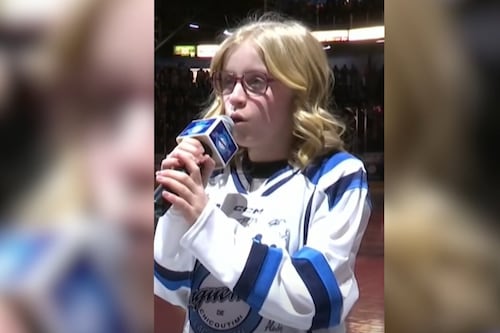 Cette jeune fille rêve de chanter l’hymne national pour le CH