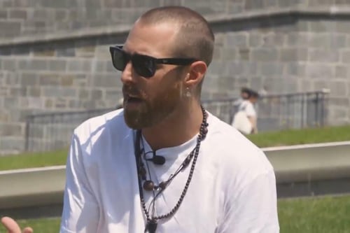 Jonathan Roy lance une nouvelle chanson