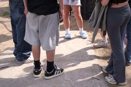 Interdiction du cellulaire au primaire et au secondaire: des élèves s'expriment