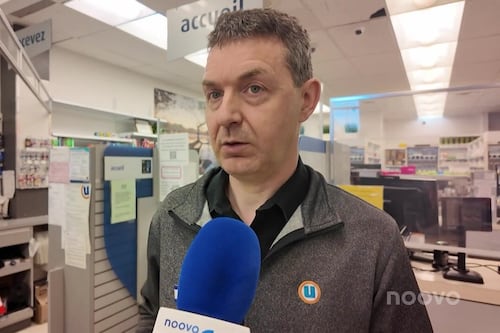 Itinérance: un Uniprix obligé de barrer sa porte pour éviter les situations problématiques