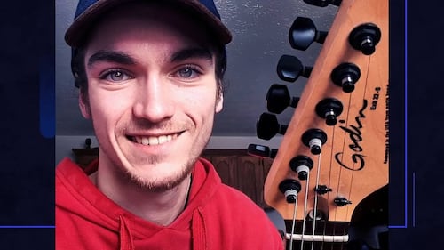 «Il a toujours eu de grands projets»: les amis de Mikael lui rendent un dernier hommage